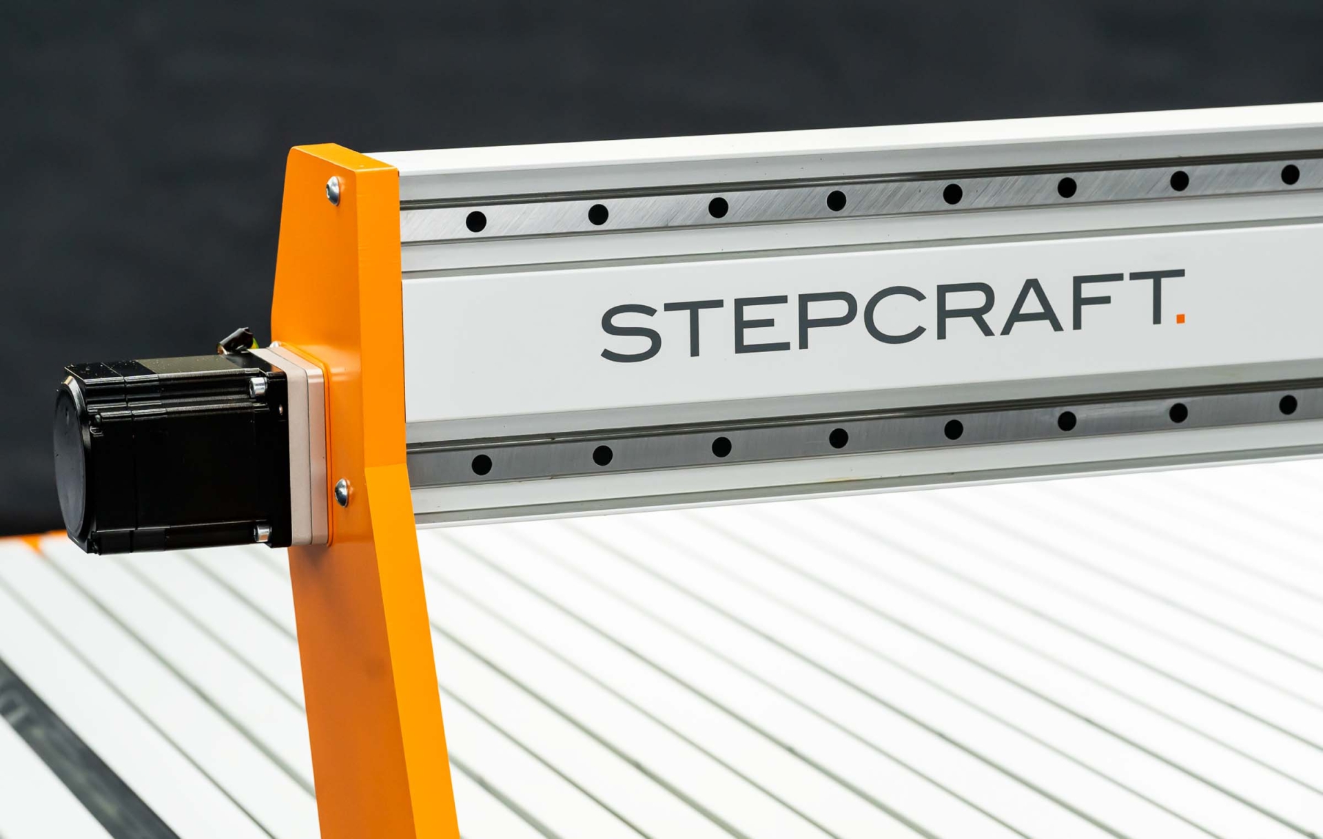 STEPCRAFT Q.408 CNC-System